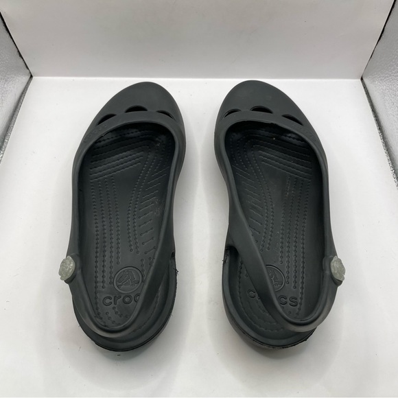 Womens Crocs Skylar US 9 Black Flat Sandals Flower Sling Back Slip On Flats - Picture 2 of 6